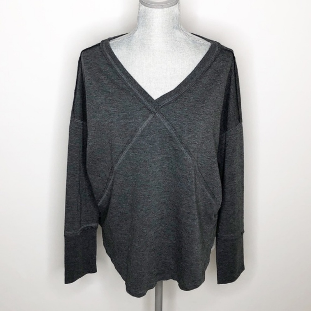 Dillard's Sleepwear Top Long Sleeve Large (H82)